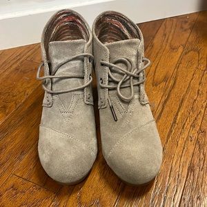TOMS, Sand color bootie, size 8, excellent condition.